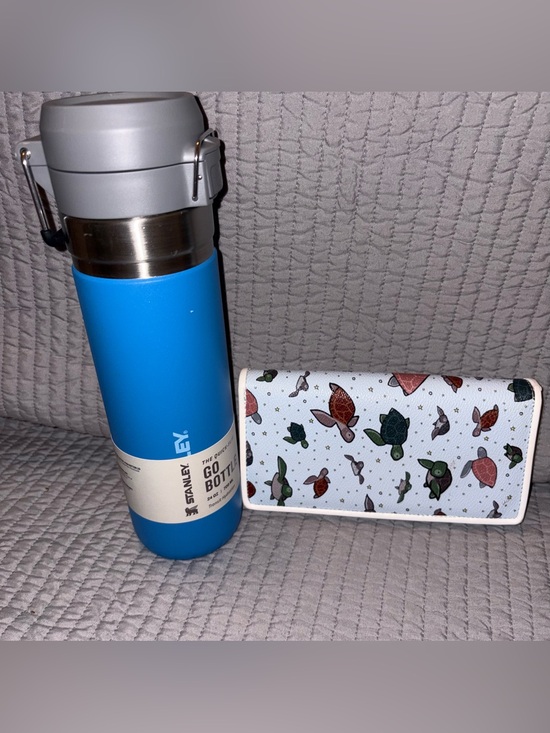 Other - Stanley go bottle quick flip top 24 ounce and sea turtle long wallet bundle